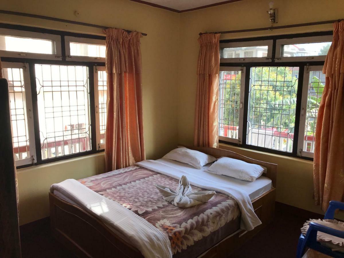 Geo Guest House Pokhara Exterior foto